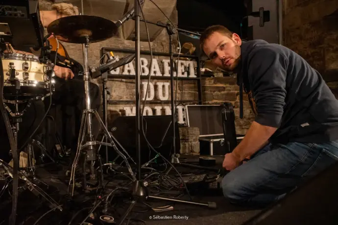 Ingénieur du son sur la scène